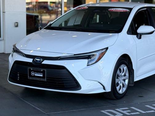 2025 Toyota Corolla Hybrid LE