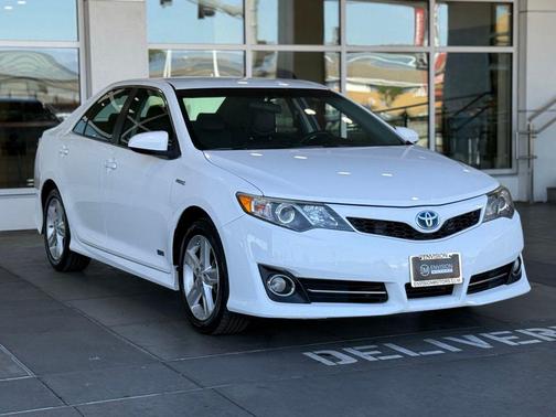 2014 Toyota Camry Hybrid SE Limited Edition