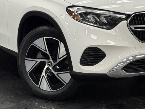 2023 Mercedes-Benz GLC 300 Base