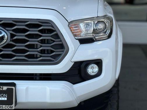 2020 Toyota Tacoma TRD Sport