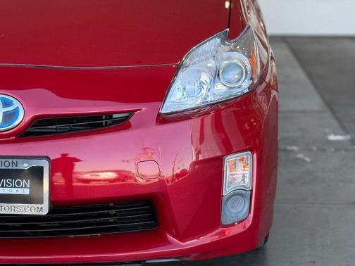 2010 Toyota Prius II