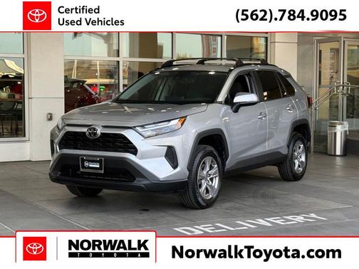 2024 Toyota RAV4 XLE