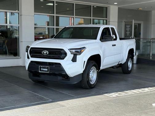 2025 Toyota Tacoma SR