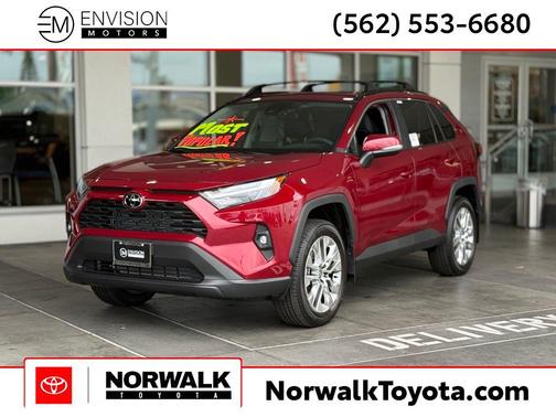 2025 Toyota RAV4 XLE Premium