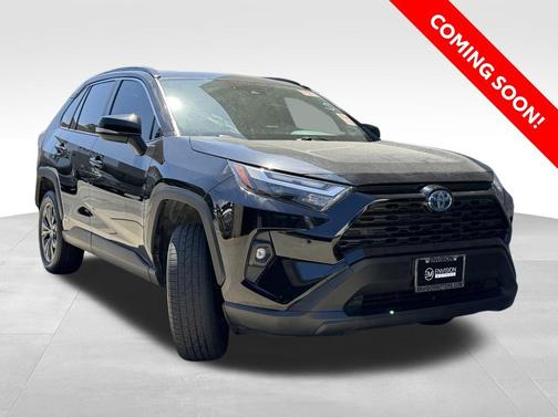 2022 Toyota RAV4 Hybrid XLE Premium