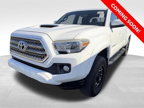 Super White 2016 Toyota Tacoma TRD Sport