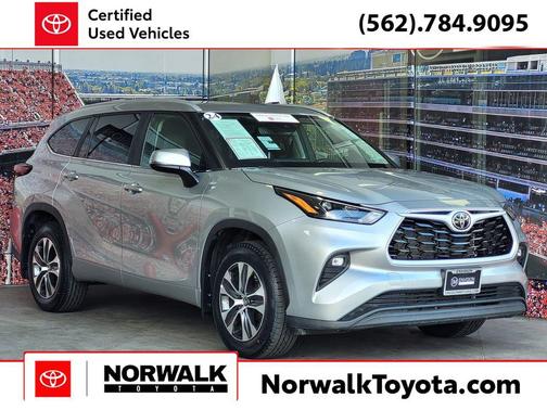 2024 Toyota Highlander XLE