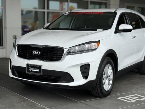 2019 Kia Sorento LX