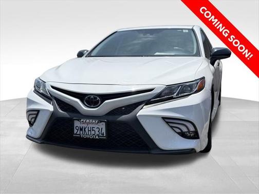 2019 Toyota Camry SE