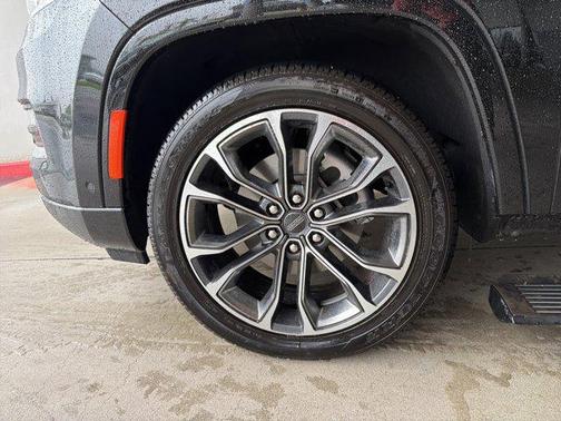 2022 Jeep Grand Wagoneer Series III 4x4