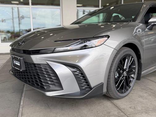 Heavy Metal 2026 Toyota Camry SE