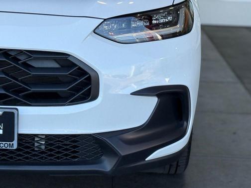 2025 Honda HR-V 2WD Sport