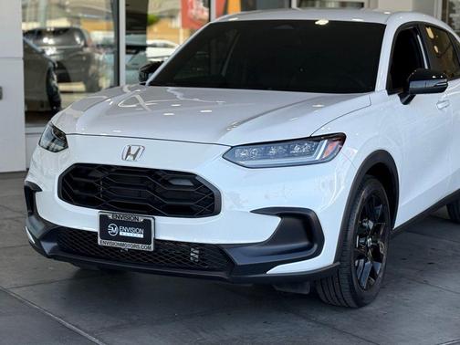 2025 Honda HR-V 2WD Sport