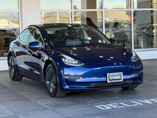 2019 Tesla Model 3 Standard Range Plus