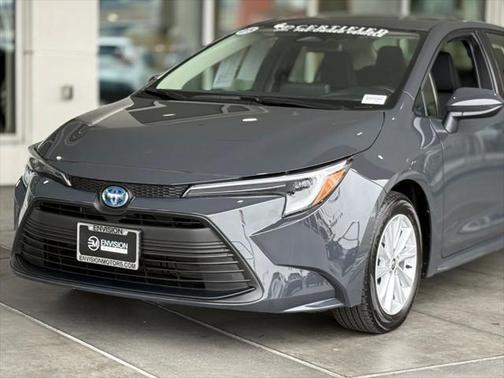 2025 Toyota Corolla Hybrid LE