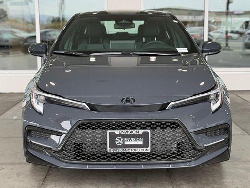 Underground/Midnight Black Metallic 2026 Toyota Corolla XSE