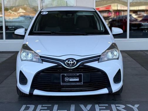 2017 Toyota Yaris L
