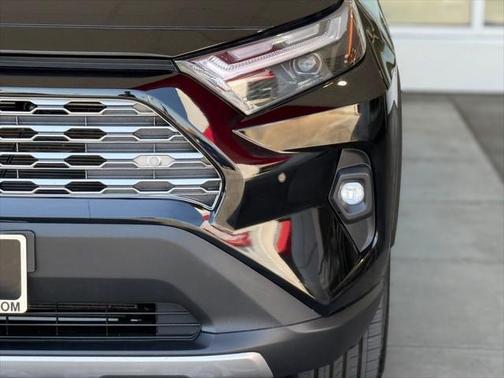 2024 Toyota RAV4 Limited