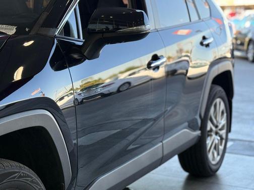 2024 Toyota RAV4 Limited