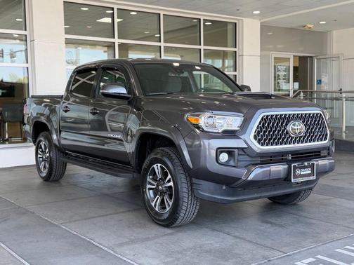 Magnetic Gray Metallic 2019 Toyota Tacoma TRD Sport