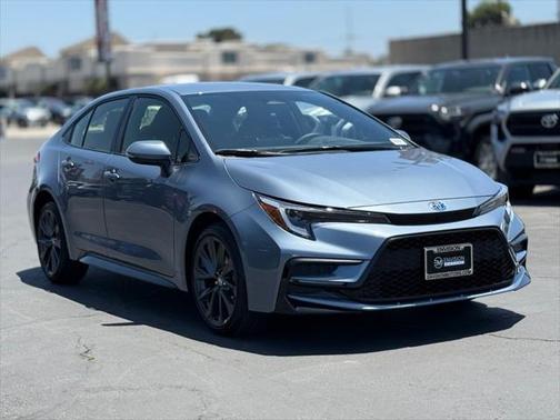 2025 Toyota Corolla Hybrid SE