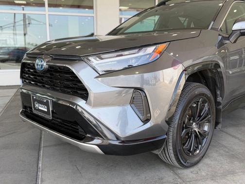 Magnetic Gray Metallic 2022 Toyota RAV4 Hybrid SE