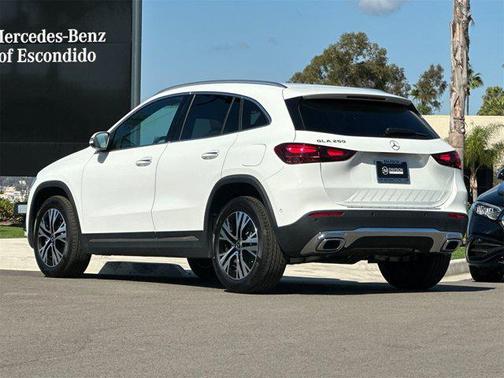 2025 Mercedes-Benz GLA 250 4MATIC