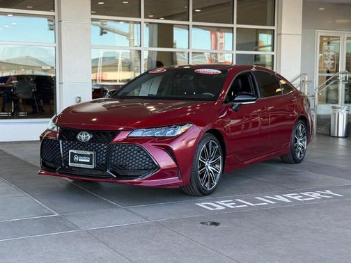 2019 Toyota Avalon XSE