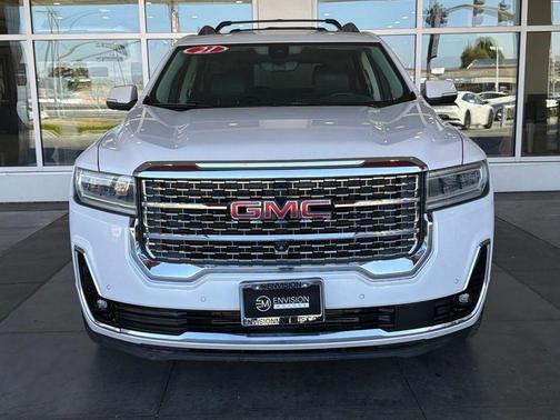 White Frost Tricoat 2021 GMC Acadia Denali