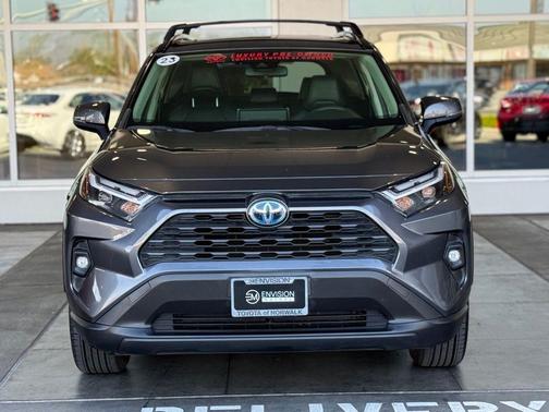 2023 Toyota RAV4 Hybrid XLE Premium