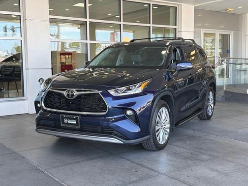 Blueprint 2022 Toyota Highlander Platinum