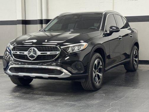 2025 Mercedes-Benz GLC 350e Base