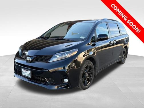 2020 Toyota Sienna SE Premium
