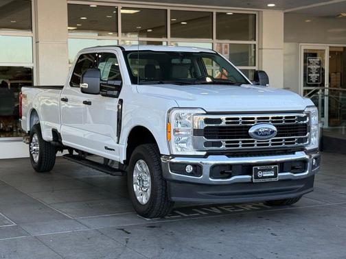 2023 Ford F-350 XLT