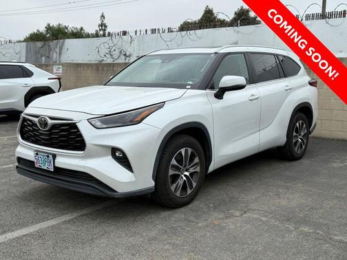 2023 Toyota Highlander XLE