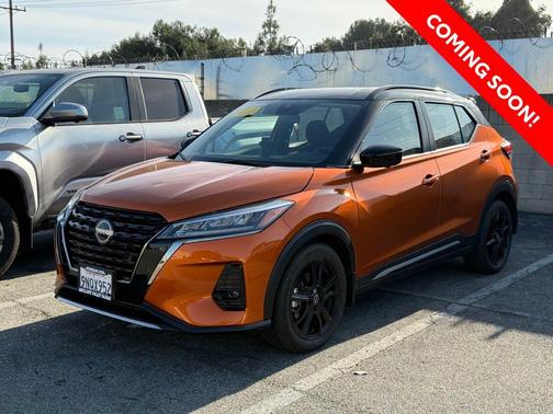 2024 Nissan Kicks SR