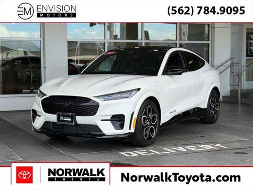 2022 Ford Mustang Mach-E GT