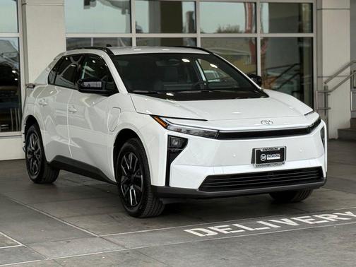 2026 Toyota bZ XLE Plus
