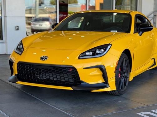 2026 Toyota GR86 Base