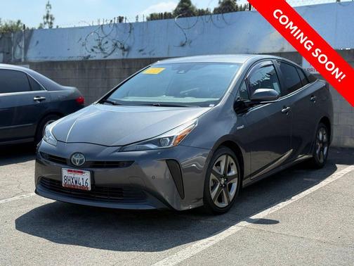 2019 Toyota Prius XLE