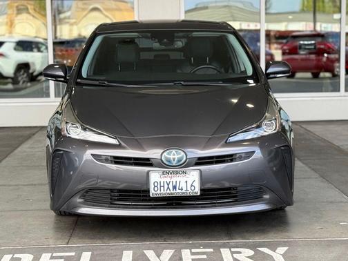 2019 Toyota Prius XLE
