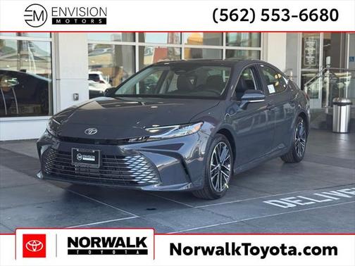 2025 Toyota Camry XLE