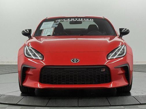 2024 Toyota GR86 Premium