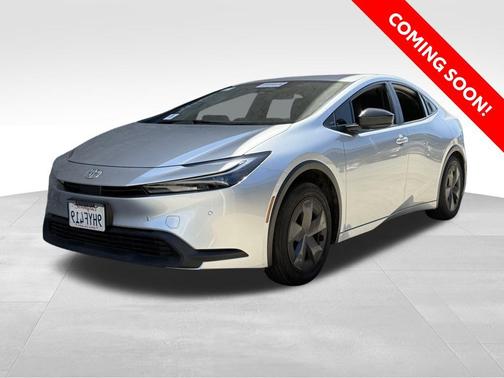 2023 Toyota Prius LE
