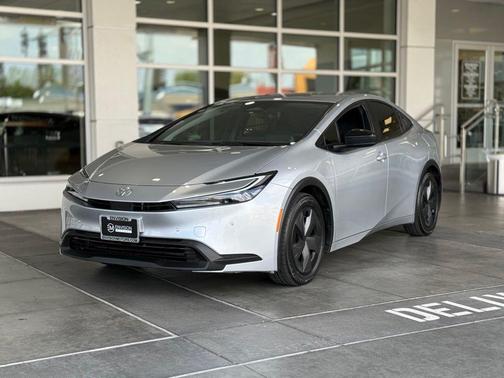 2023 Toyota Prius LE