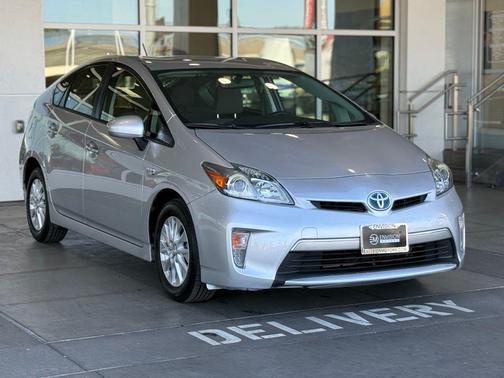 2014 Toyota Prius Plug-in Base