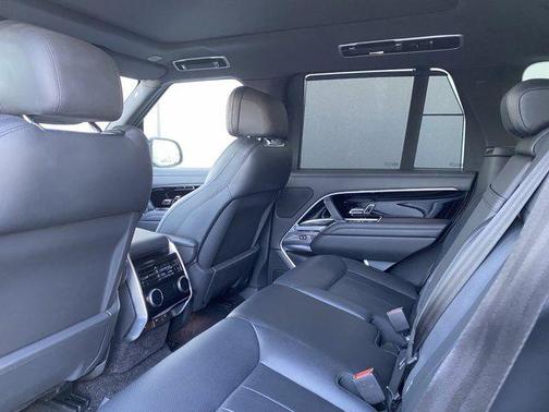 2023 Land Rover Range Rover P400 SE