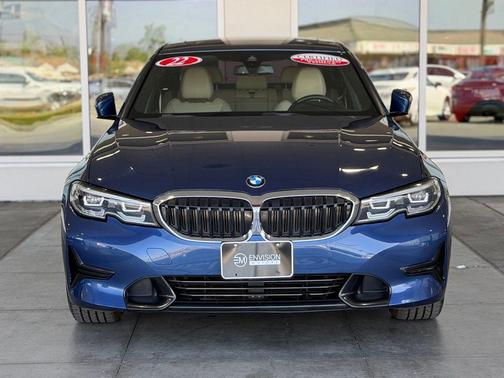 Phytonic Blue Metallic 2022 BMW 330 330i