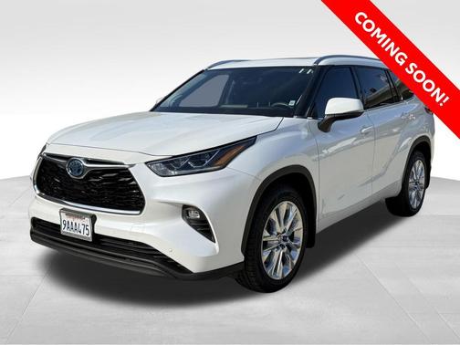 2022 Toyota Highlander Hybrid Limited