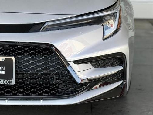 2025 Toyota Corolla Hybrid SE